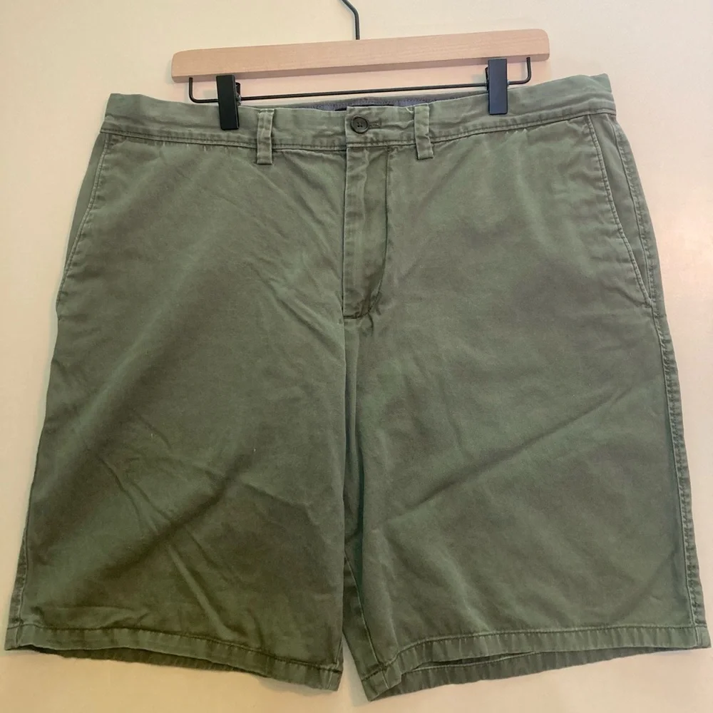 Banana Republic Aiden Shorts (2 pairs) Blue & Olive